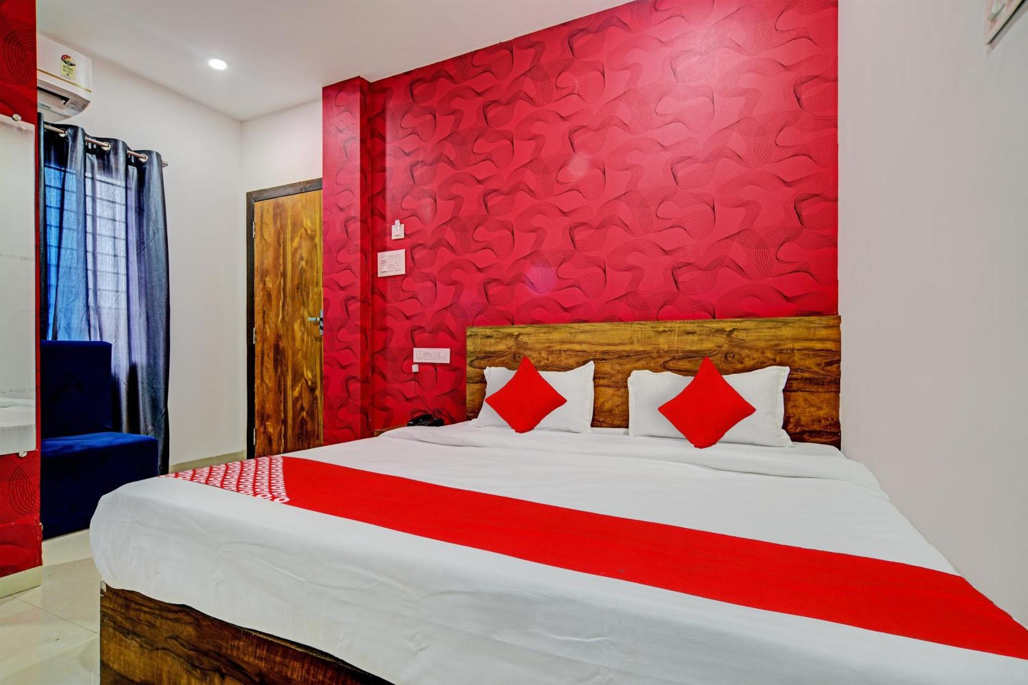 Oyo Flagship Hotel Blue Tick Indore Exterior photo